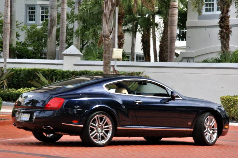 Bentley Continental GT Series 51 2010 года  (фото 16 из 67)